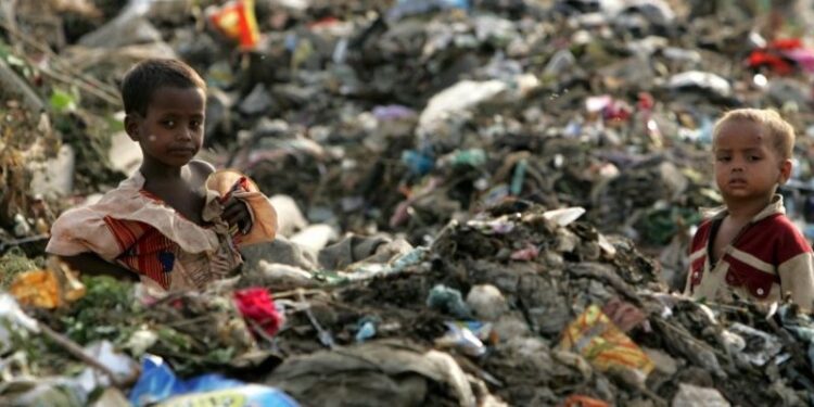 अगली चुनौती होगी: कचरे के ढेर