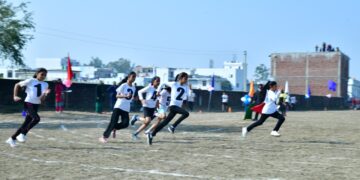 चिल्ड्रन्स एकेडमी की वार्षिक खेलकूद प्रतियोगिता में बच्चे पुरस्कृत