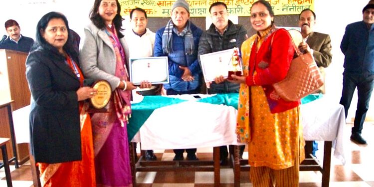 Children’s Academy receives Pt. Deen Dayal Academic Annual Excellence Award 2022-23